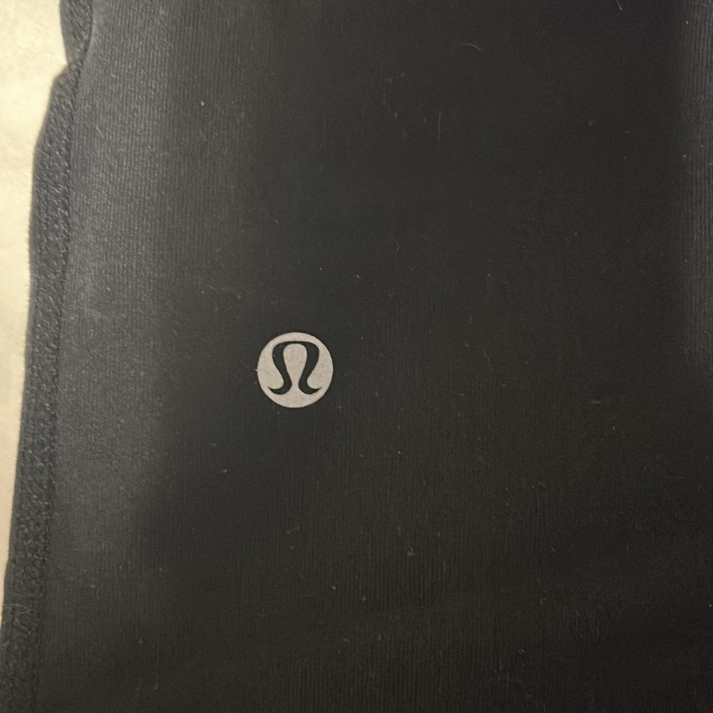 Lululemon Black Clam Digger Crop Pants - Picture 3 of 4